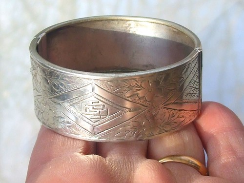 Beau bracelet manchette ancien - bracelet,