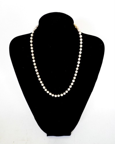Vintage 1950 fine pearl - fine,
