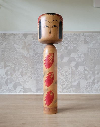 Grande kokeshi japonaise - japonaise, en