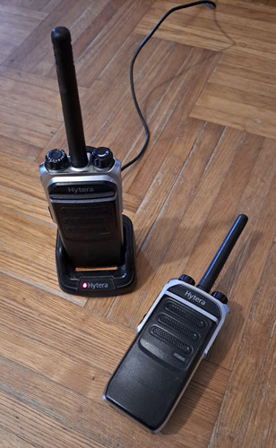 Radio hytera uhf numérique - 2,