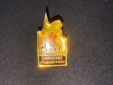 (V7) PINS BADGE ENAMEL VINTAGE COLLECTION CARNAVAL STRASBOURG M VERTE