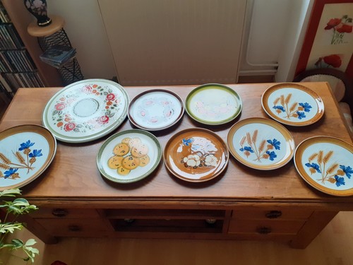 Assiettes plats signé smf - assiettes/plats,