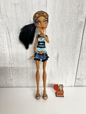 Poupée monster high robecca - poupée,