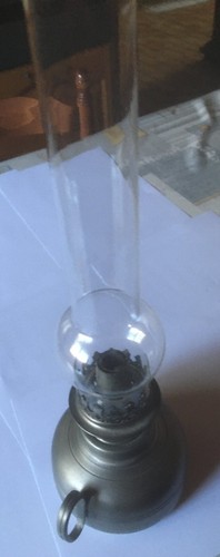 Lampe pétrole étain - à,