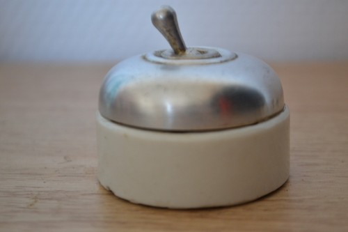 Ancien interrupteur et - ancien, va
