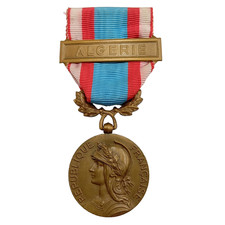 U13/09/25 (REF28977 Médaille militaire commémorative guerre Algérie french MEDAL