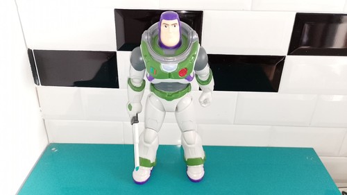 Figurine 30cm buzz - buzz, l'éclair