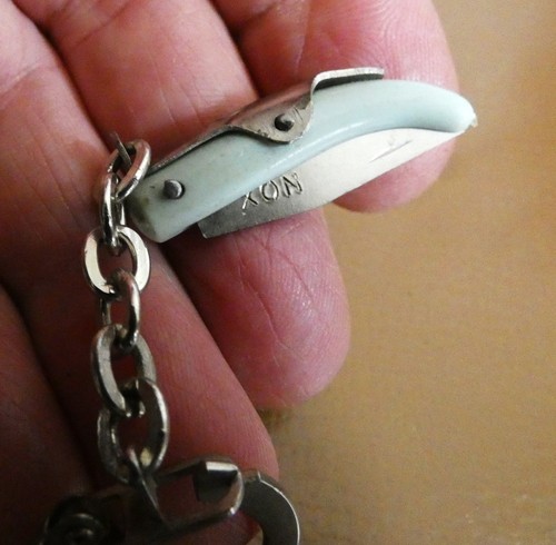 Ancien porte clé - , couteau