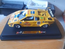 BURAGO LAMBORGHINI COUNTACH GT 1988 ECHELLE 1/24