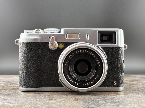 Fujifilm x100s 16mp hybrid - 16mp,