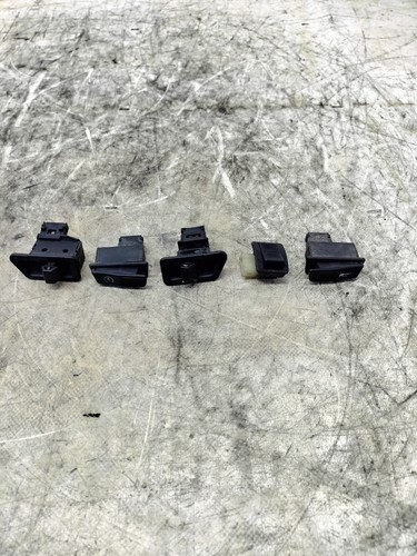 Ensemble boutons pour - de,