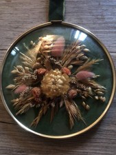 Ancien Cadre Avec Fleurs