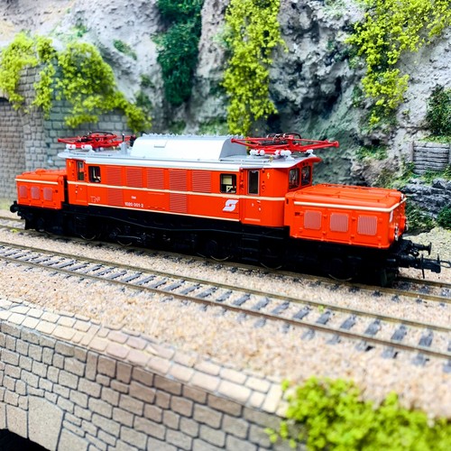 Locomotive électrique 1020