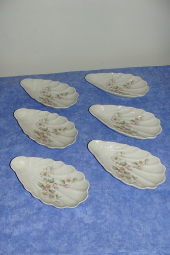 Jolies coupelles forme - 6,