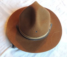 Chapeau en feutre style scout