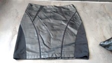 Jupe cuir noire taille 36