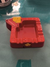 Ancien Cendrier Winfield . (Matière Plastique)