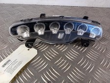 Feu diurne avant gauche