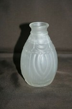 Vase en verre satiné JOMA ?