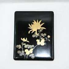 Ancienne boîte en pierre