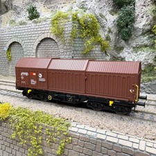 Wagon à toit télescopique