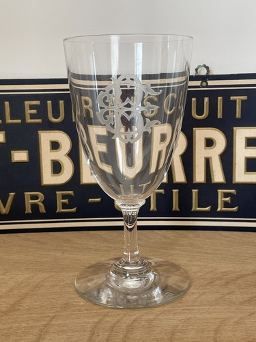 Ancien verre pied - ancien, en