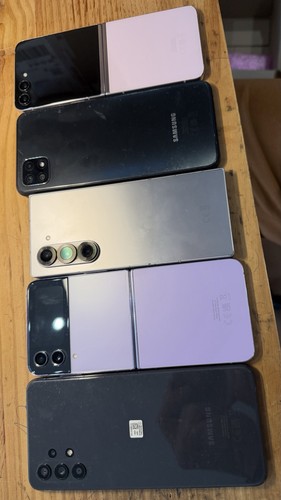 Lot téléphones avec ecrans - 5,