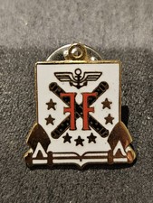 Pins Insigne Militaire Du Porte Avion Foch Marine Française 