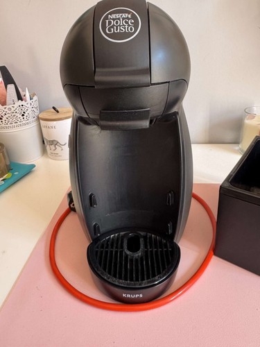 Cafetière nespresso noir - cafetière,