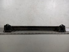 Renfort pare choc avant