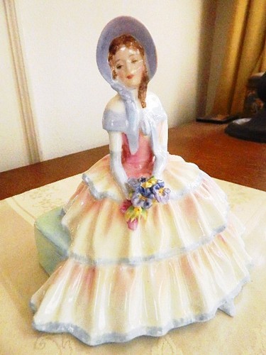 Royal doulton pretty - doulton,