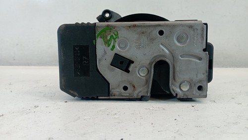 8200042171 serrure avant droit