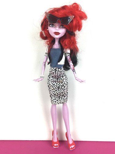 Monster high doll - high, operetta
