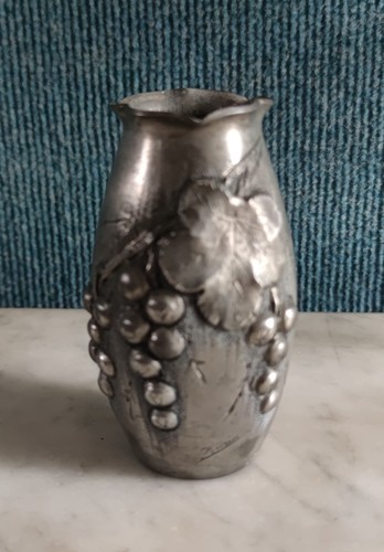 Petit vase étain art - vase, en