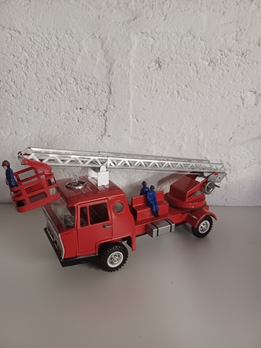 Camion pompier bernard - de,