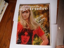 MADEMOISELLE AGE TENDRE  N°