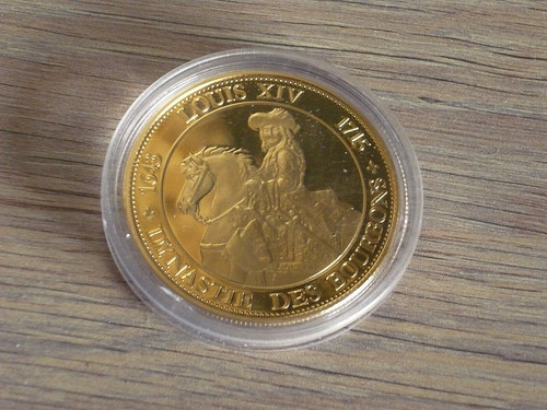 Médaille dynastie des - médaille,