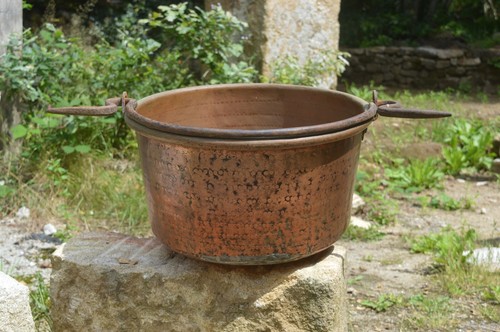 Ancien grand chaudron - chaudron, marmitte