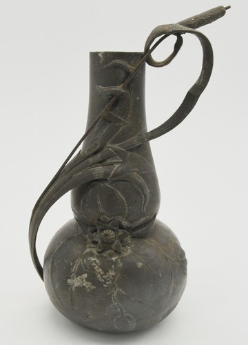 Ancien pot avec décors - pot, fleurs