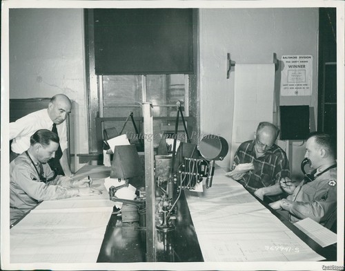 1951 photo army train - army,