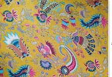 Tissu imprimé à la main