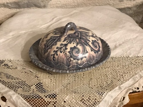 Cloche beurre fromage en - à,