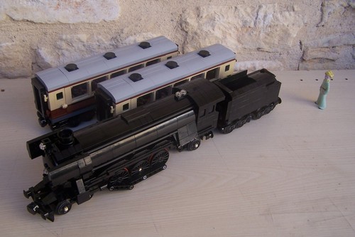 Lego train emerald night - train,