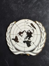 Coiffure . Insigne de Béret -