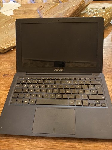 Asus e202s noir - en, l’état