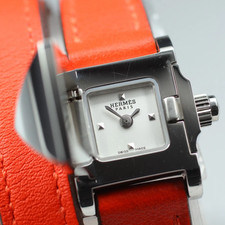 Montre femme neuve Batt[N comme neuve] boîte Hermes Medor ME2.110 argent quar...