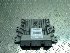 CALCULATEUR MOTEUR ECU Renault