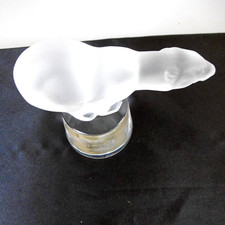 figurine ours sur piedestale