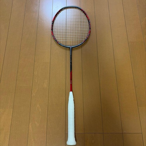 Yonex arcsaber pro 4u6 - 11,