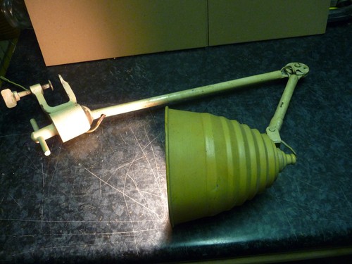 Ancienne lampe atelier a - ancienne, d